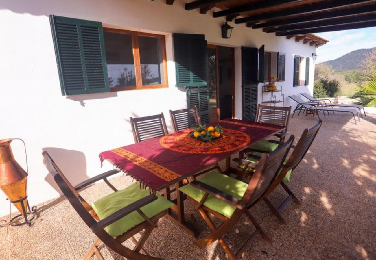 Ideal Mallorca - Punta Ses Planes Landhaus